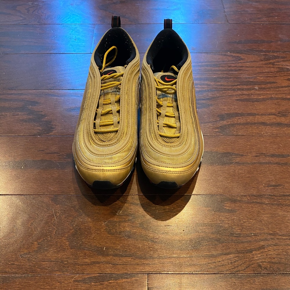 Air max 97 gold SOLD 🚨🚨🚨